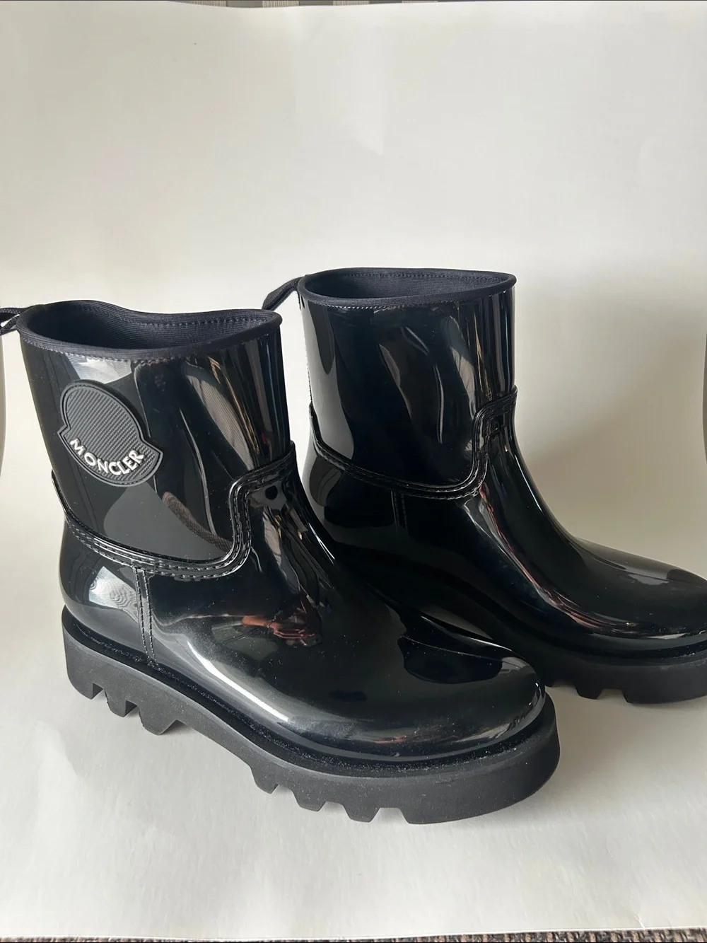 Moncler Ginette Waterproof Rubber Rain Boots Black 39 Like New Designer Lug Sole